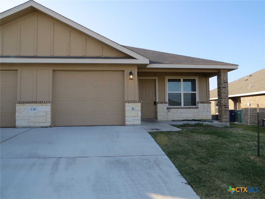 130 Wind Ridge Drive B Property Photo 1