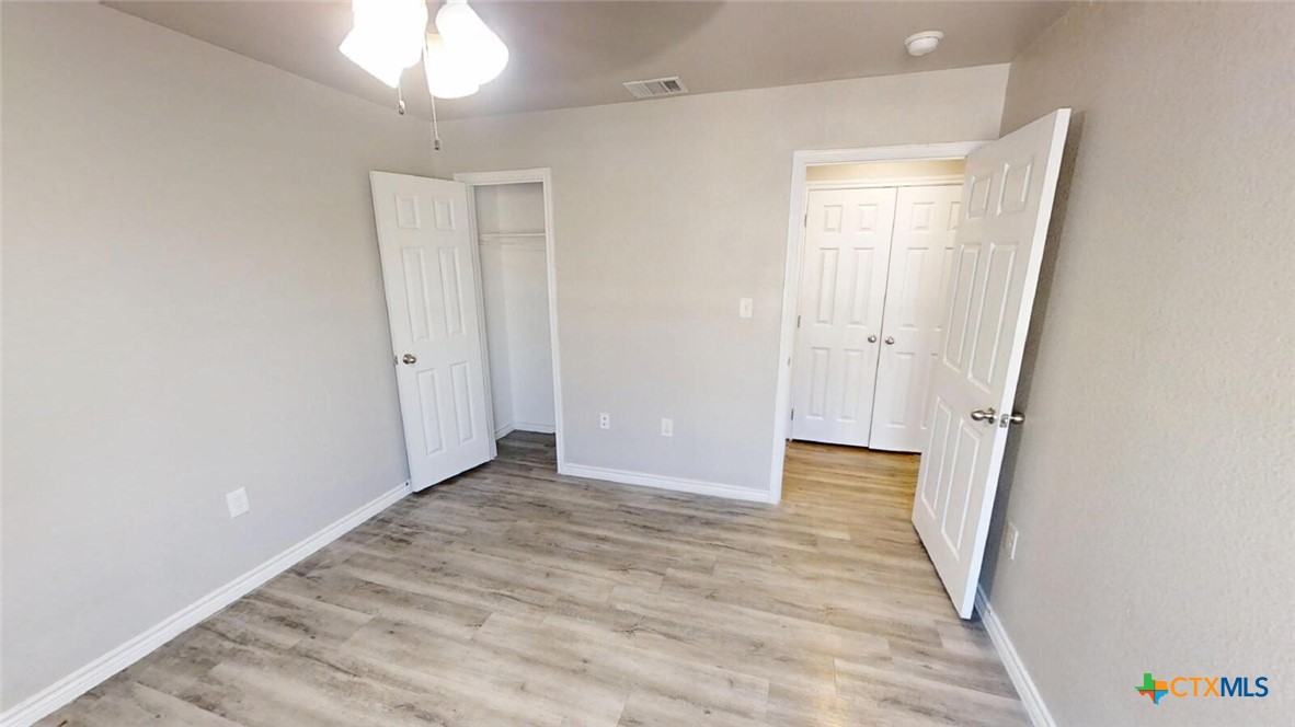 130 Wind Ridge Drive B Property Photo 11