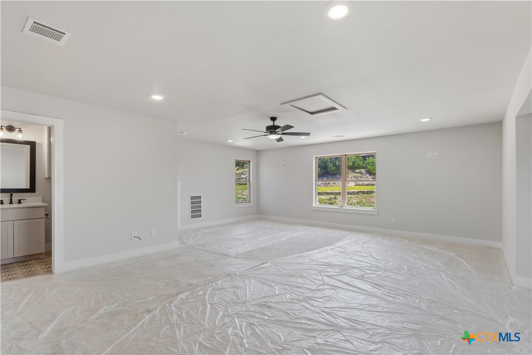 104 Cedar Bluff Drive Property Photo 20