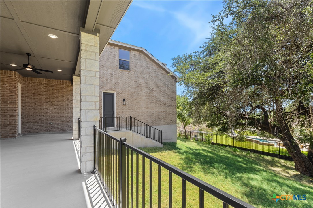 104 Cedar Bluff Drive Property Photo 45