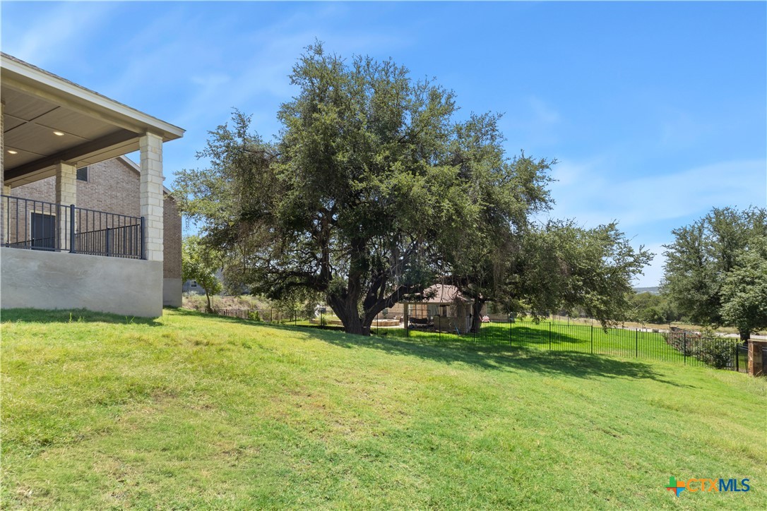 104 Cedar Bluff Drive Property Photo 47