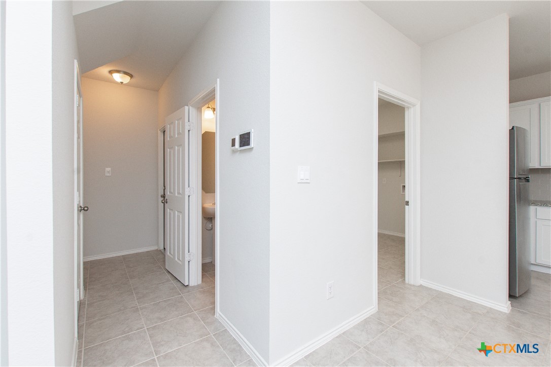 2033 Mallard Court Property Photo 7