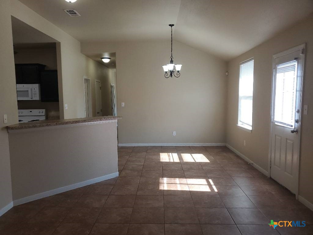 1207 Cavalry Lane B Property Photo 2