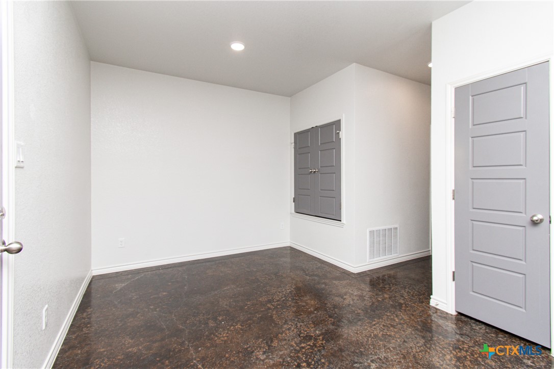 319 Riptide Road B Property Photo 6