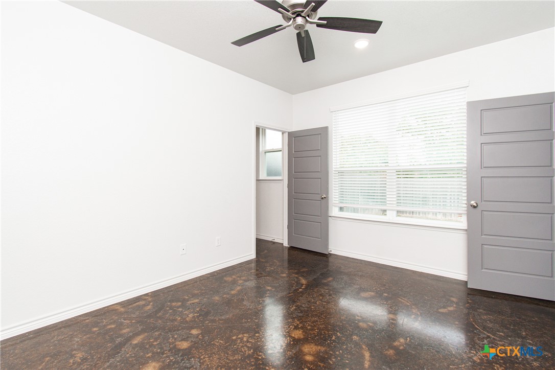 319 Riptide Road B Property Photo 16