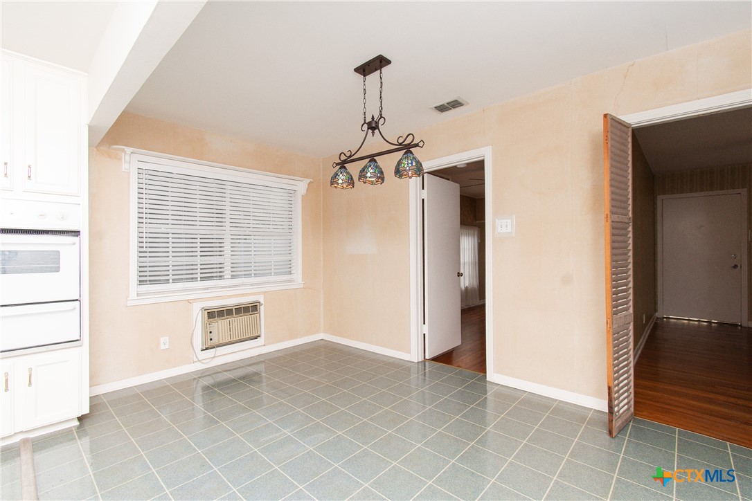 4510 Russell Drive Property Photo 6