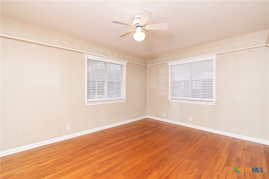 4510 Russell Drive Property Photo 12