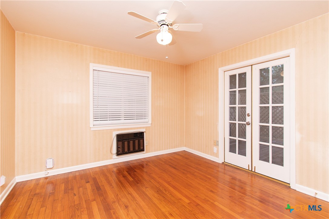4510 Russell Drive Property Photo 16