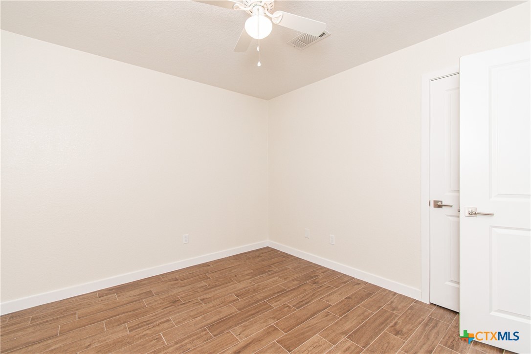 304 Timber Ridge Drive Property Photo 7