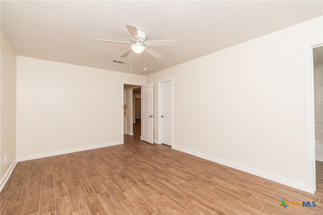 304 Timber Ridge Drive Property Photo 15
