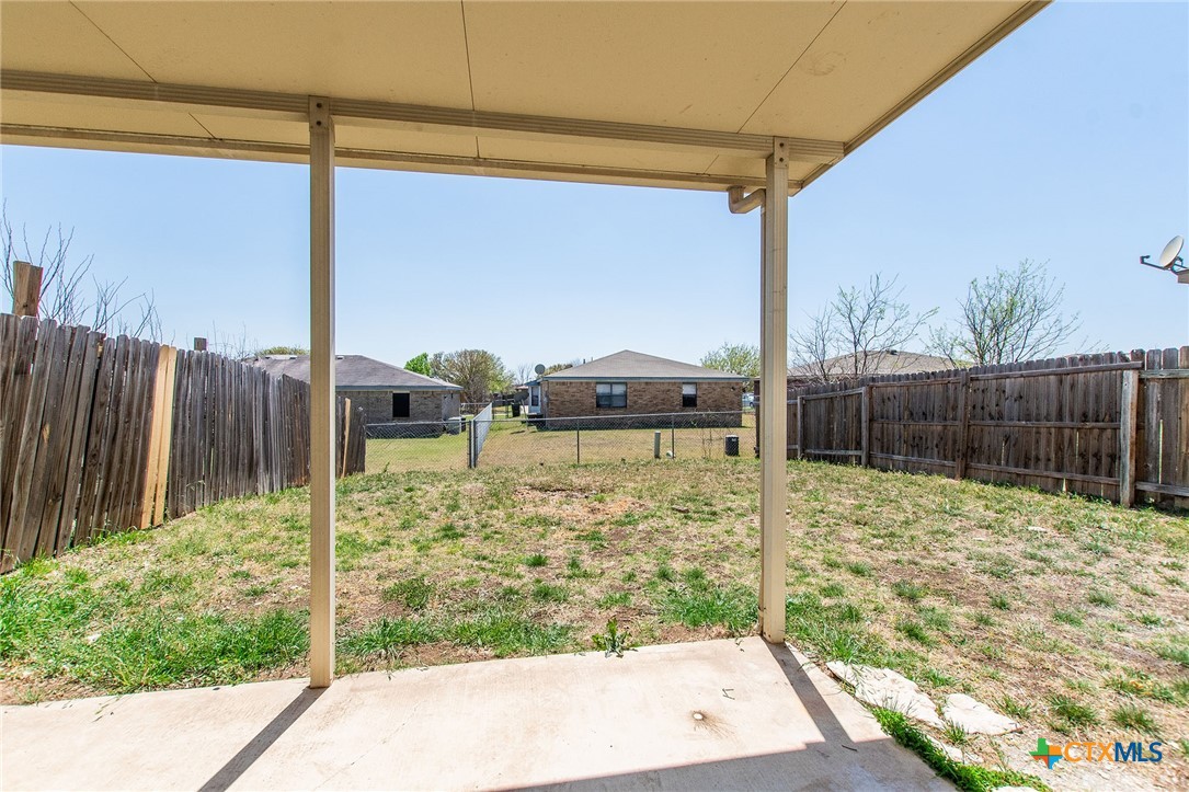 402 Deloris Dr. Property Photo 19