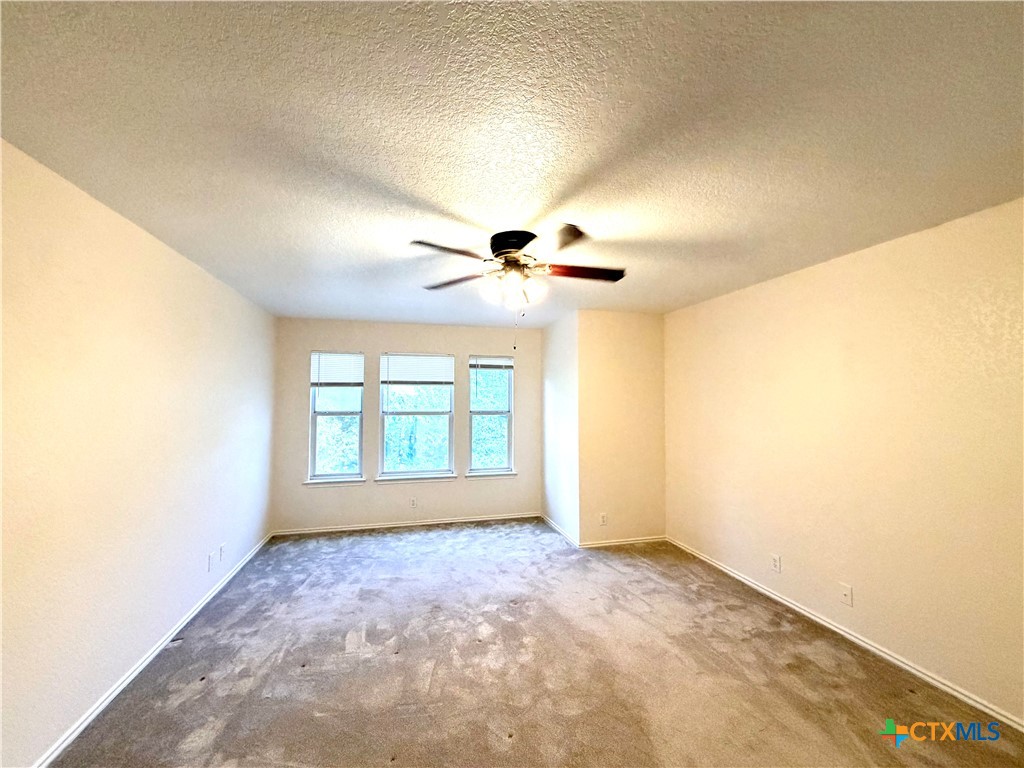 369 Copper Bluff Drive Property Photo 8