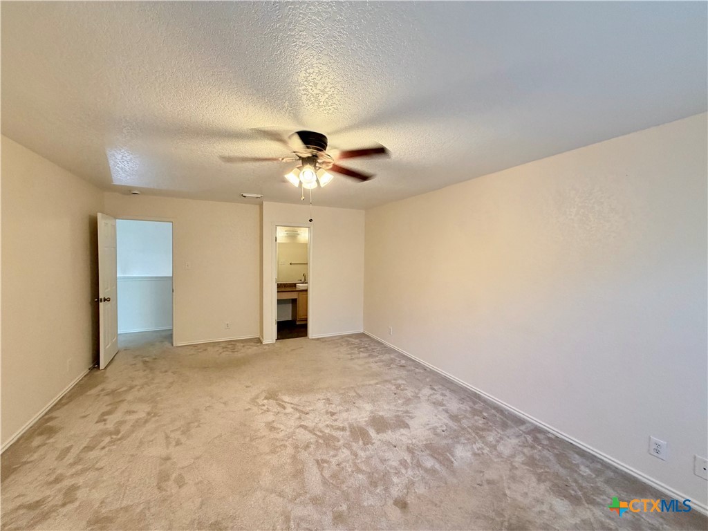 369 Copper Bluff Drive Property Photo 9