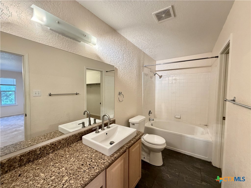 369 Copper Bluff Drive Property Photo 10