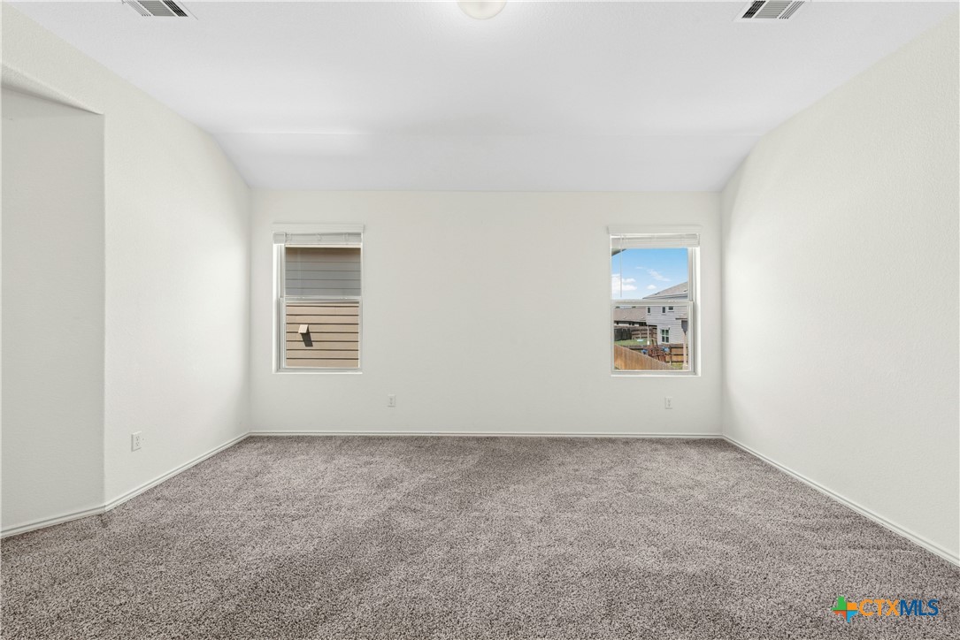 513 Circle Way Property Photo 29