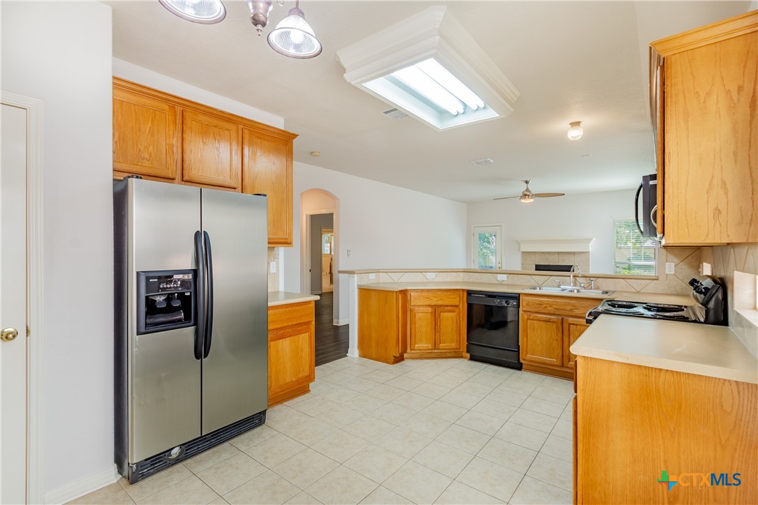 548 Thurber Drive Property Photo 3