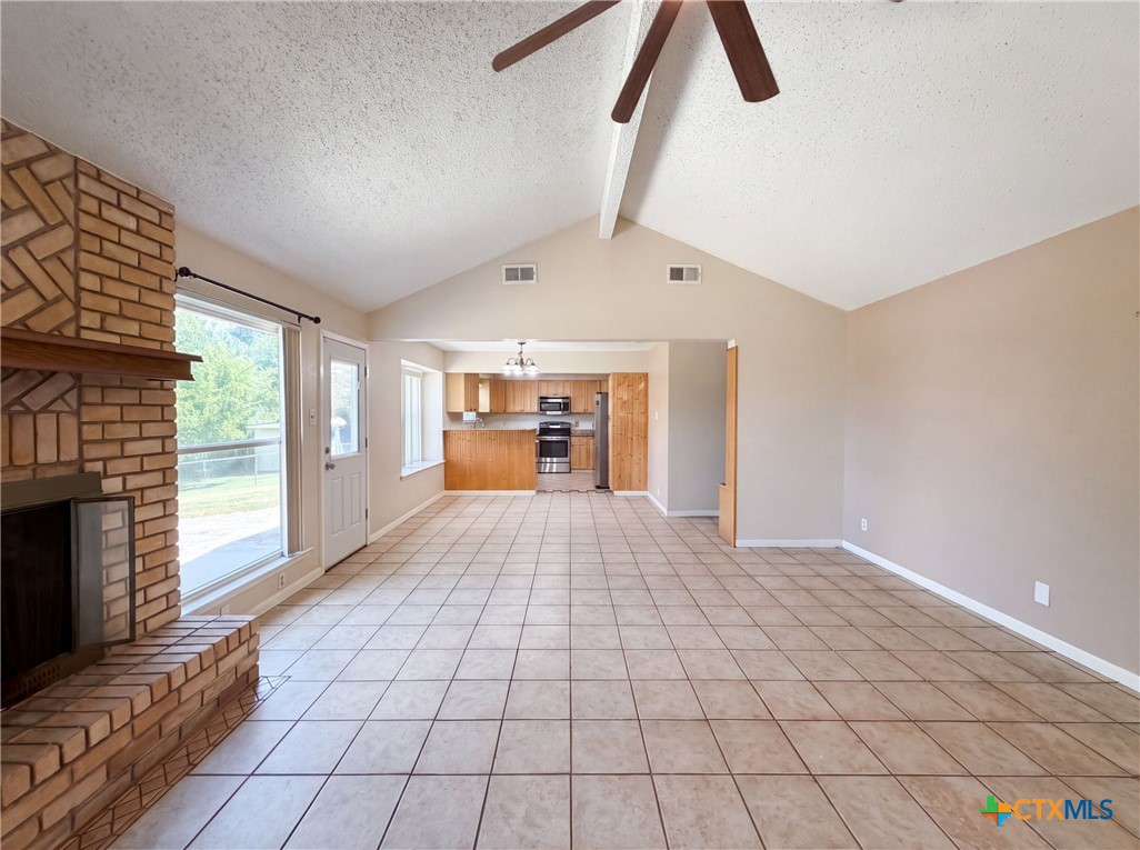 2803 Persimmon Drive Property Photo 6