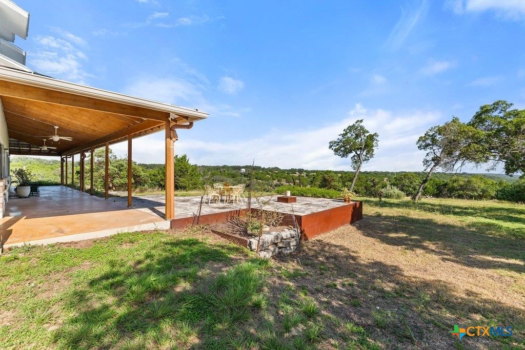 1101 Windy Hills Road Property Photo 6