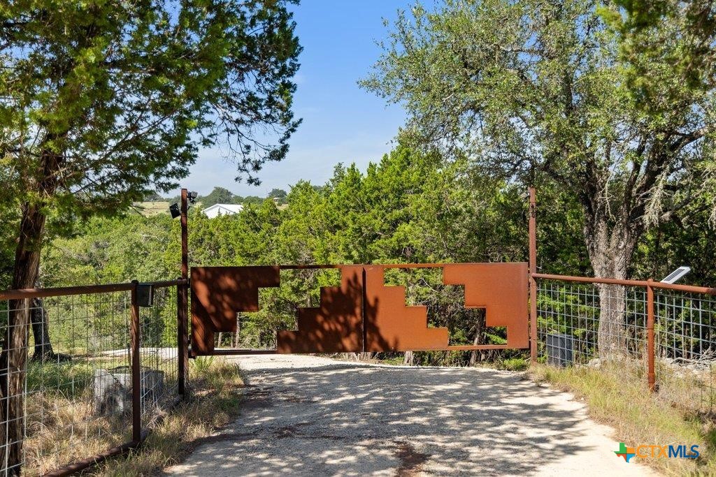 1101 Windy Hills Road Property Photo 37