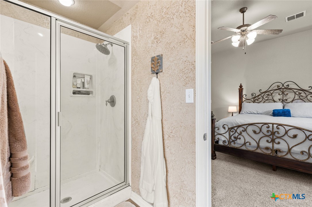 3204 Loving Cove Property Photo 28