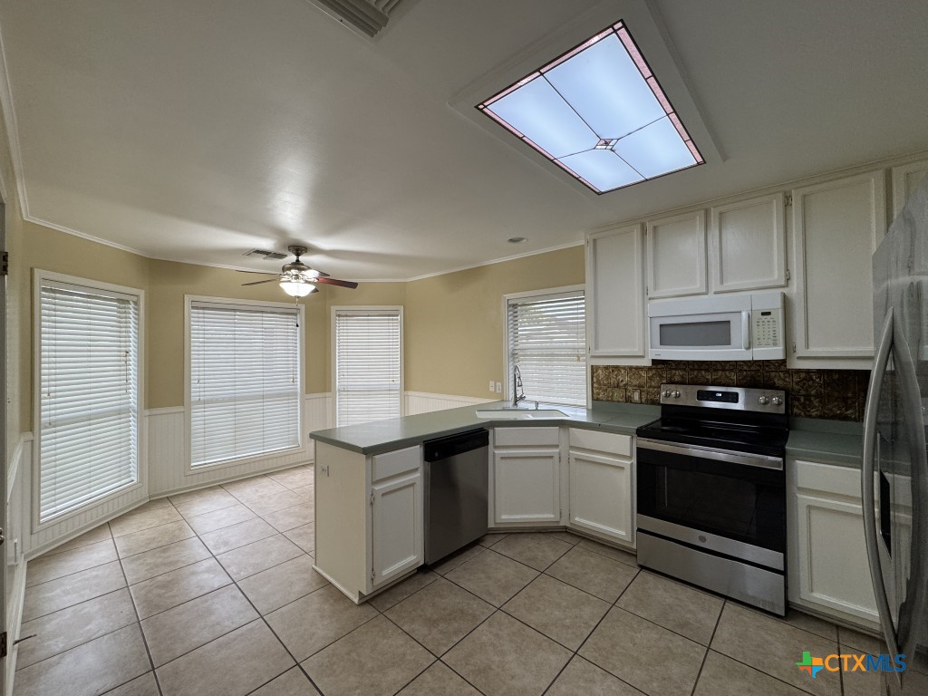 304 Ashland Creek Property Photo 5