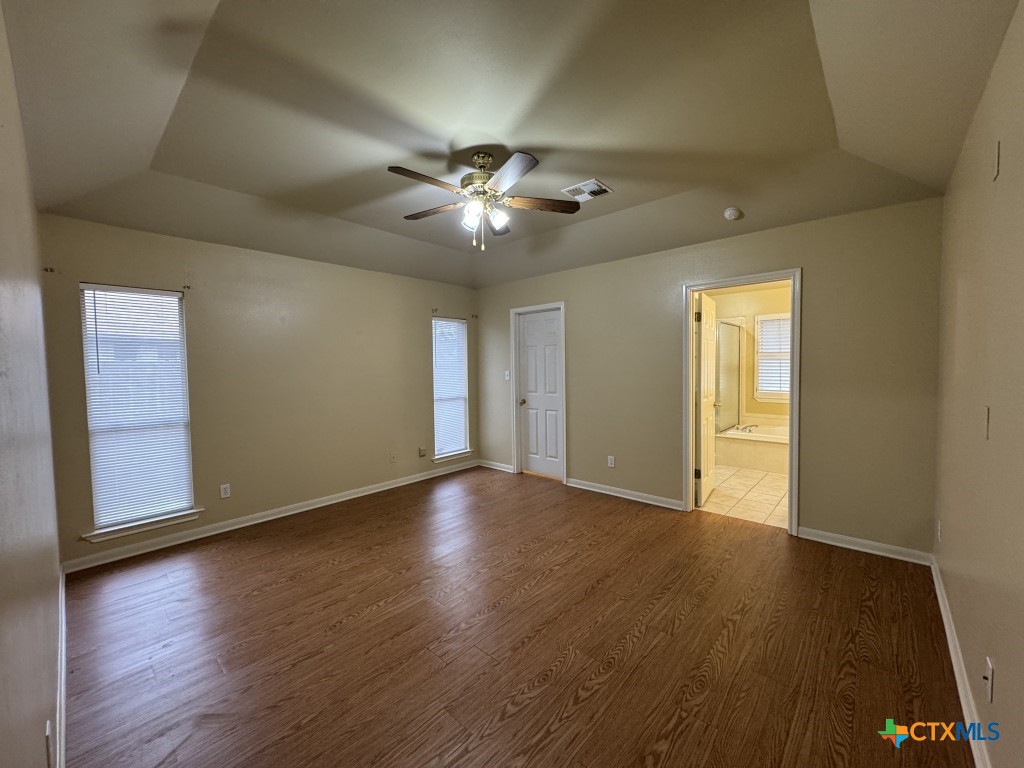 304 Ashland Creek Property Photo 6