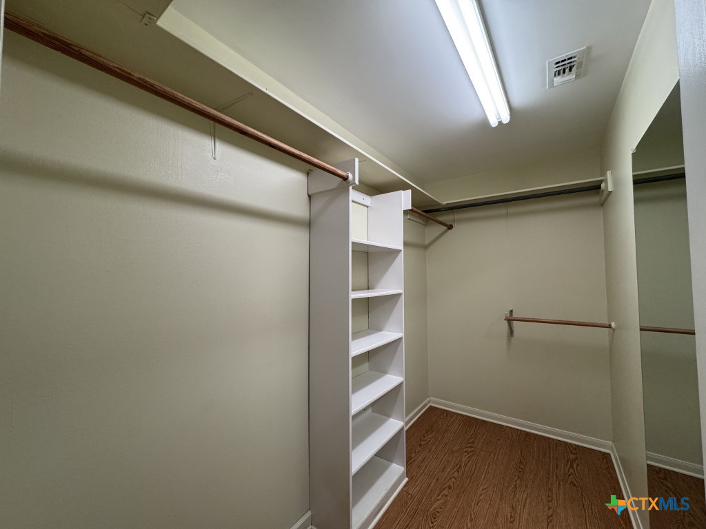 304 Ashland Creek Property Photo 7