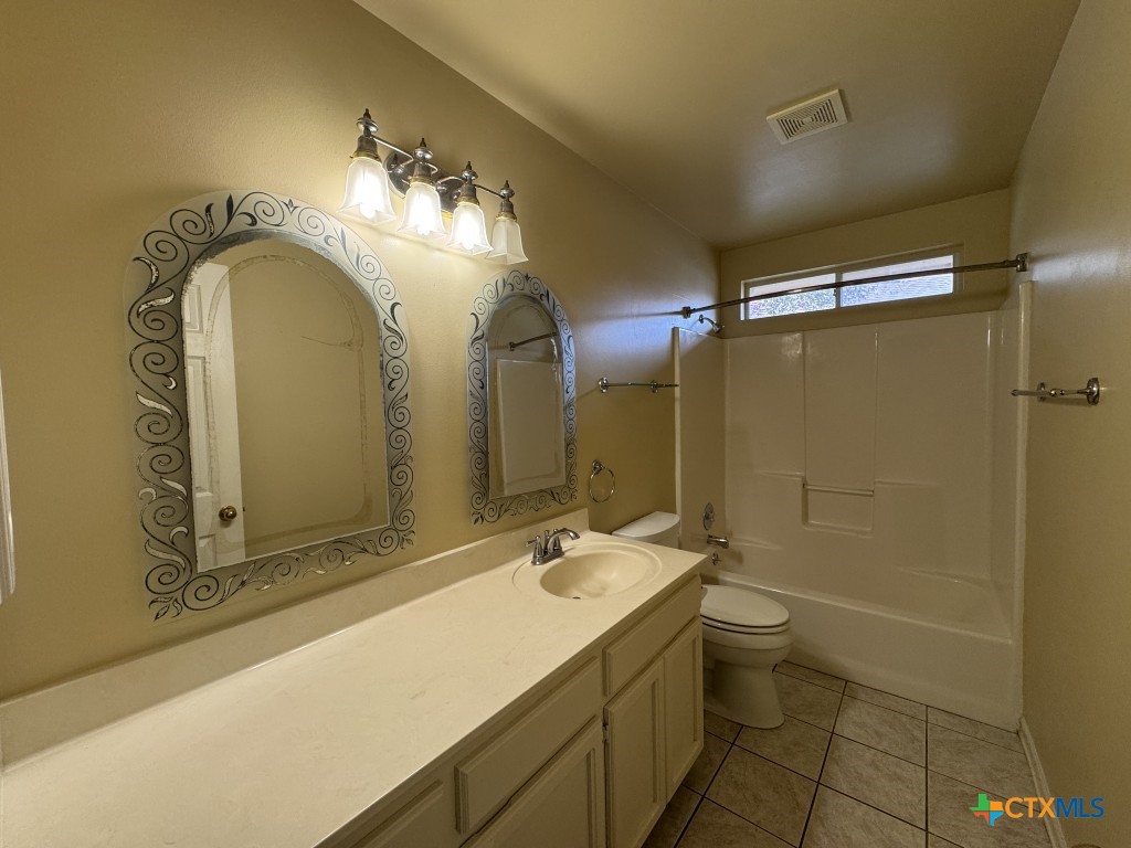 304 Ashland Creek Property Photo 10