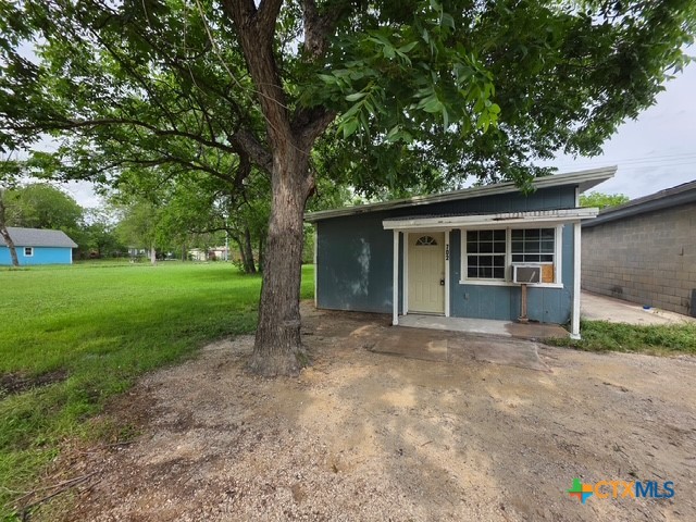 702 San Antonio Avenue 4 Property Photo 1