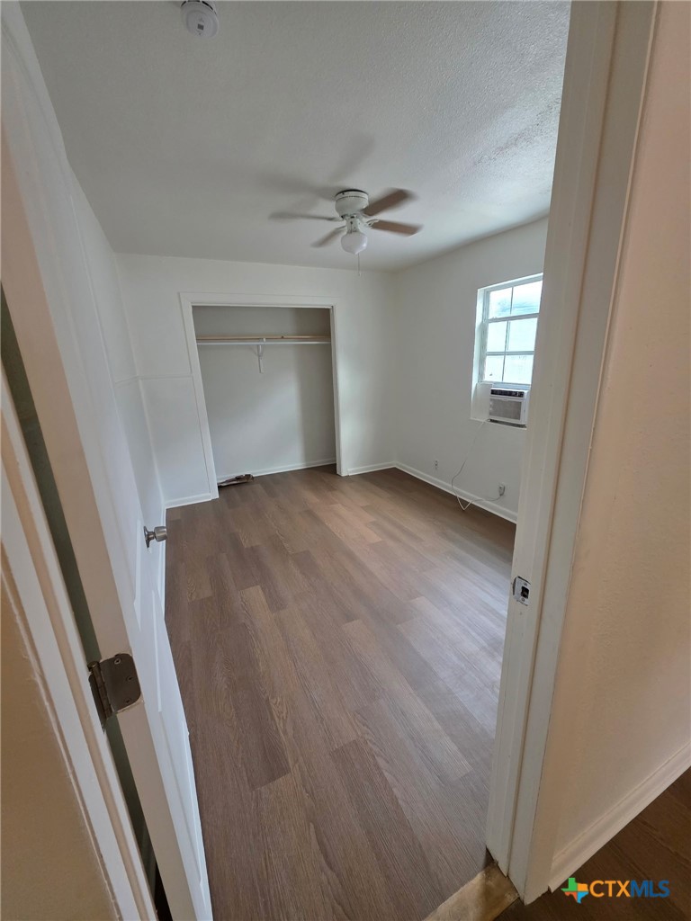 702 San Antonio Avenue 4 Property Photo 5
