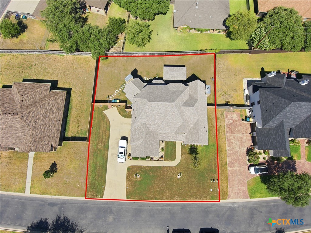 2016 Harvest Drive Property Photo 3