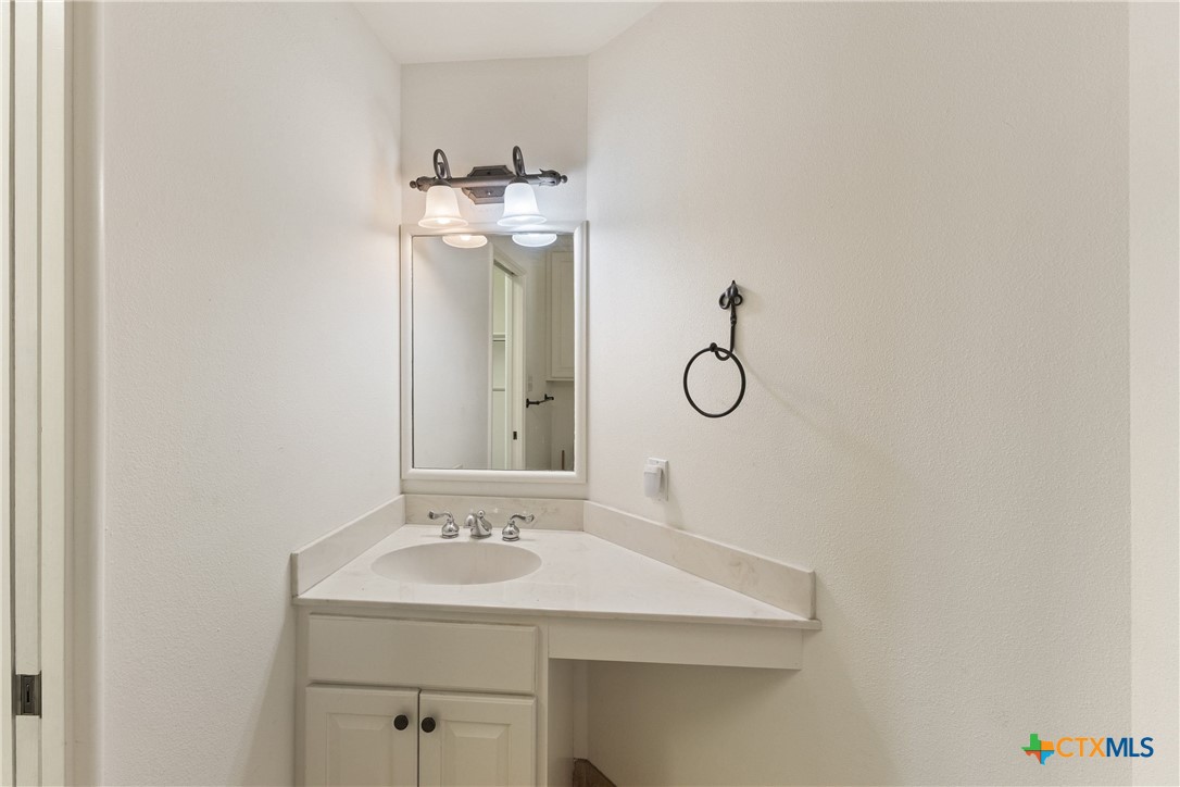 436 Lakeview Boulevard Property Photo 28