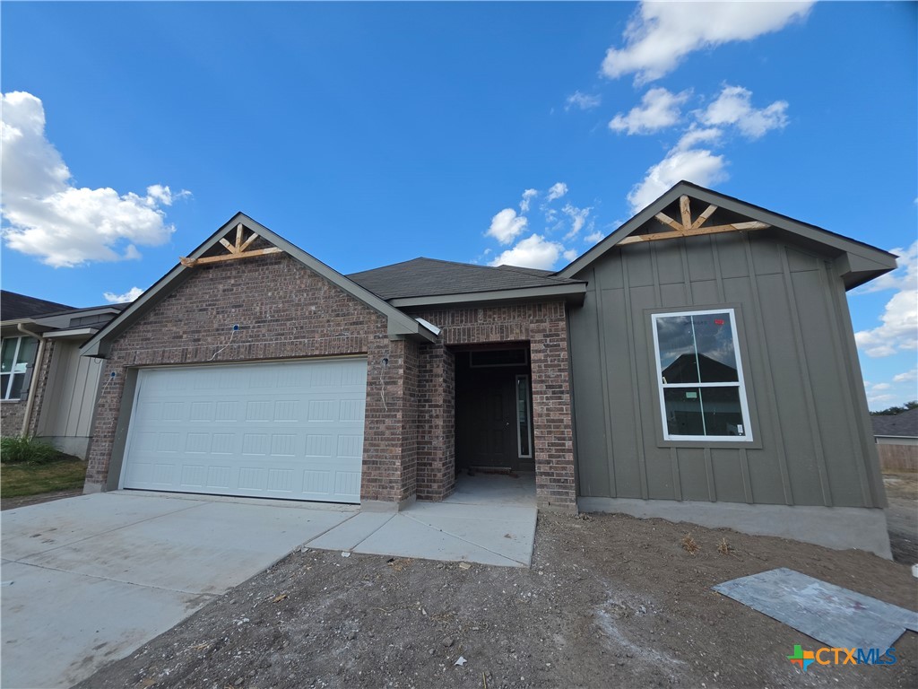 2010 Michigan Drive Property Photo 11