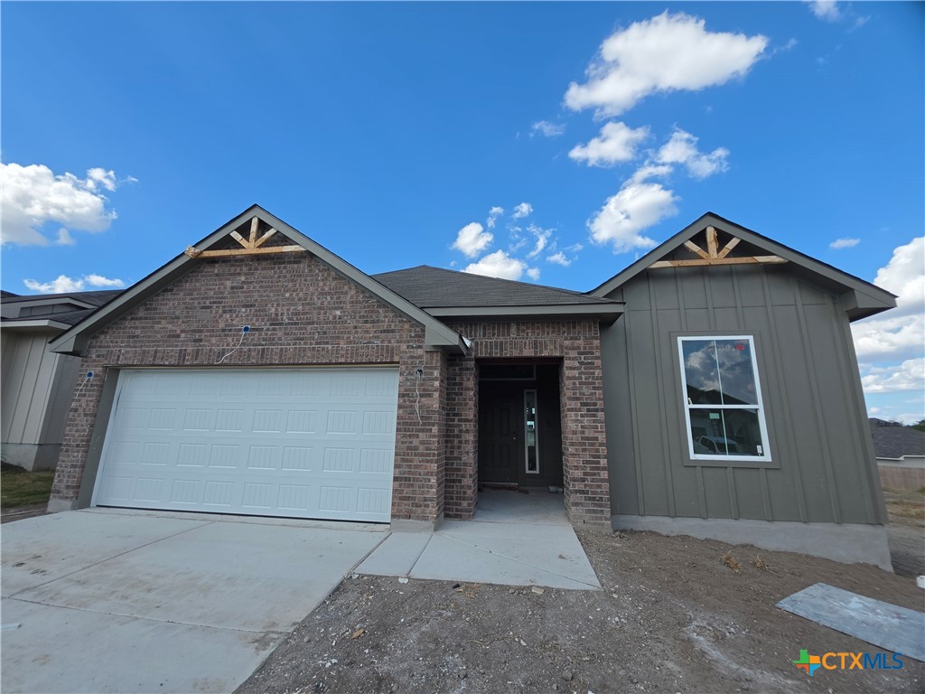 2010 Michigan Drive Property Photo 12