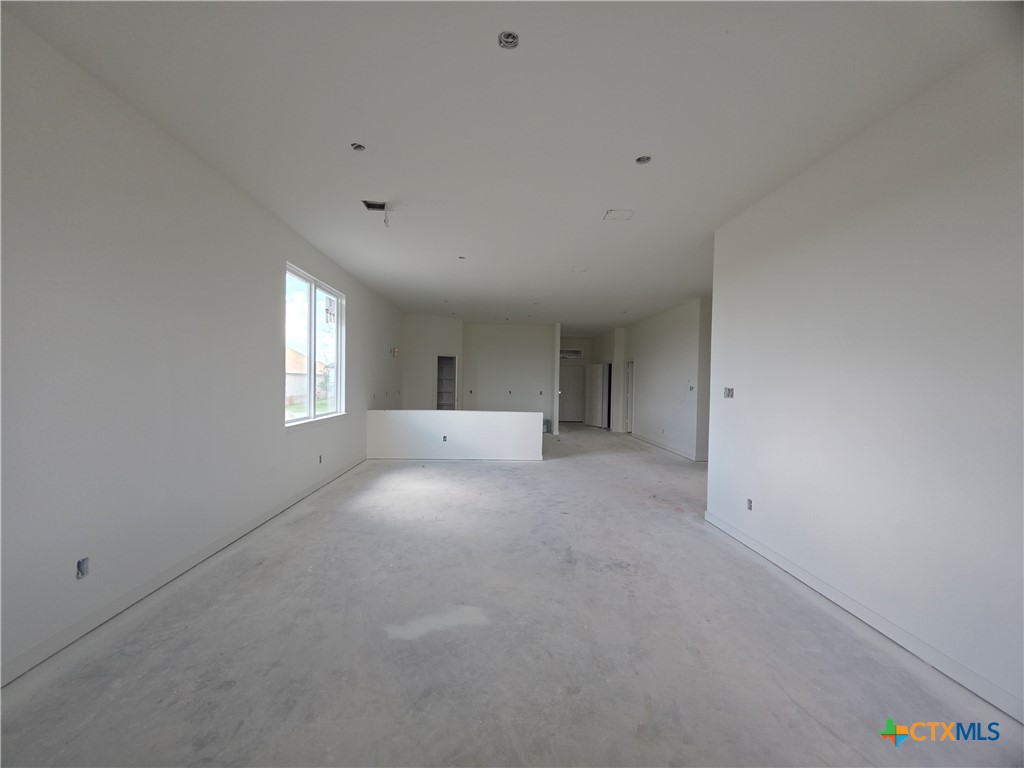 2010 Michigan Drive Property Photo 21
