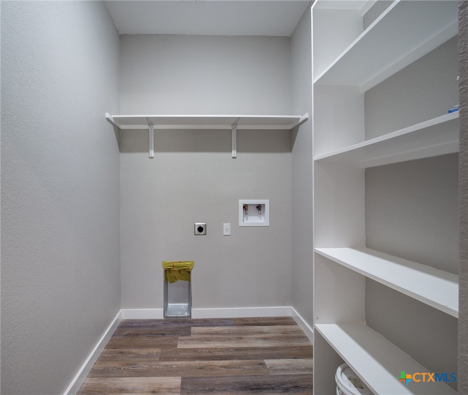 147 W Pine Property Photo 15
