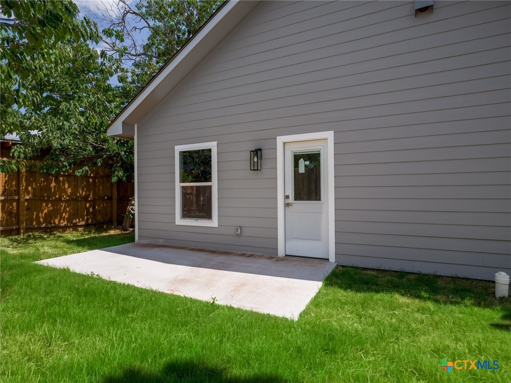 147 W Pine Property Photo 34