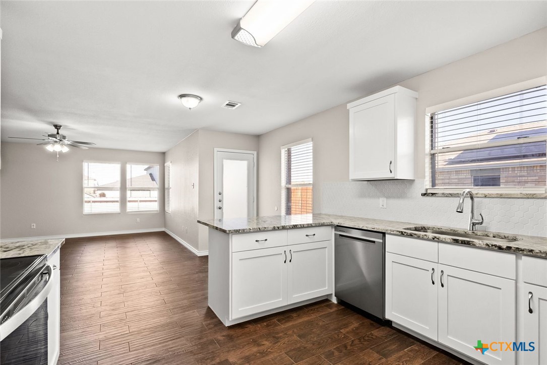 2409 Riley Drive Property Photo 4