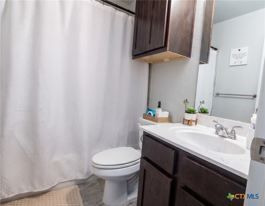 539 Lost Trail Property Photo 7