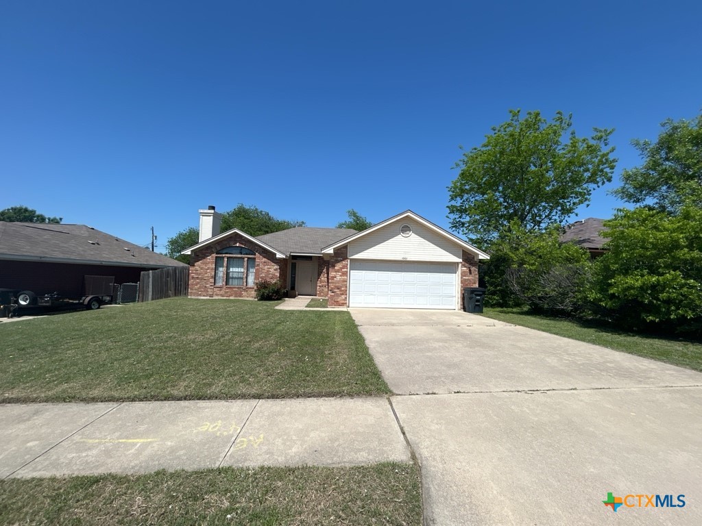 1001 Clairidge Avenue Property Photo 1