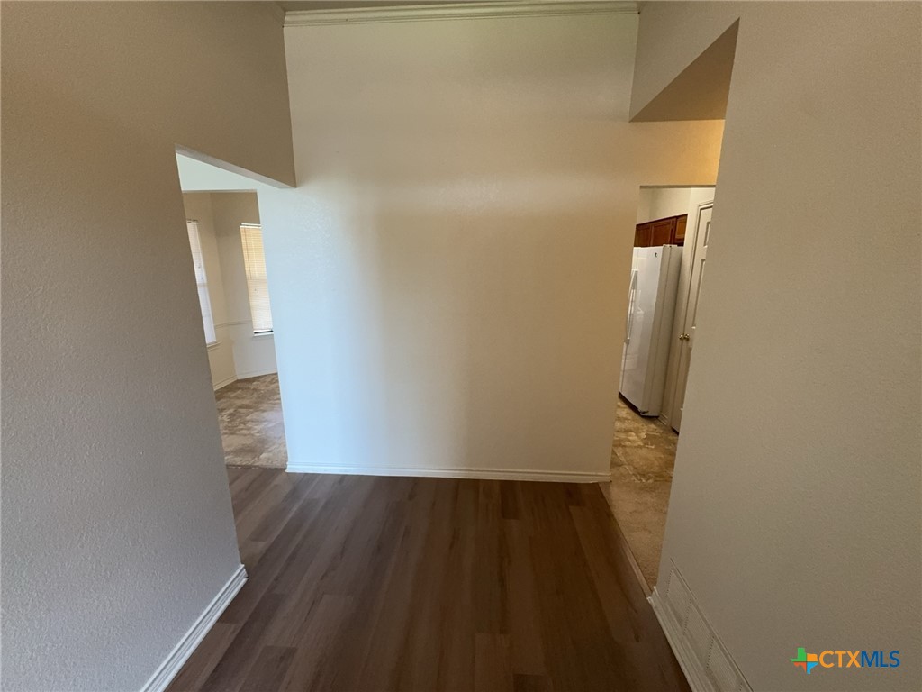 1001 Clairidge Avenue Property Photo 2