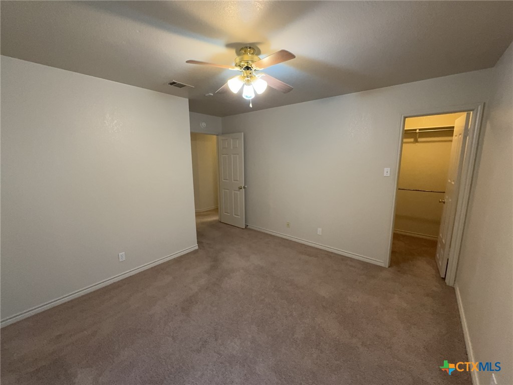 1001 Clairidge Avenue Property Photo 10