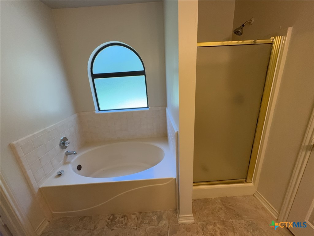 1001 Clairidge Avenue Property Photo 19
