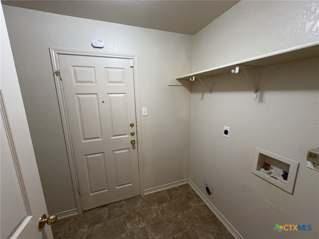 1001 Clairidge Avenue Property Photo 21