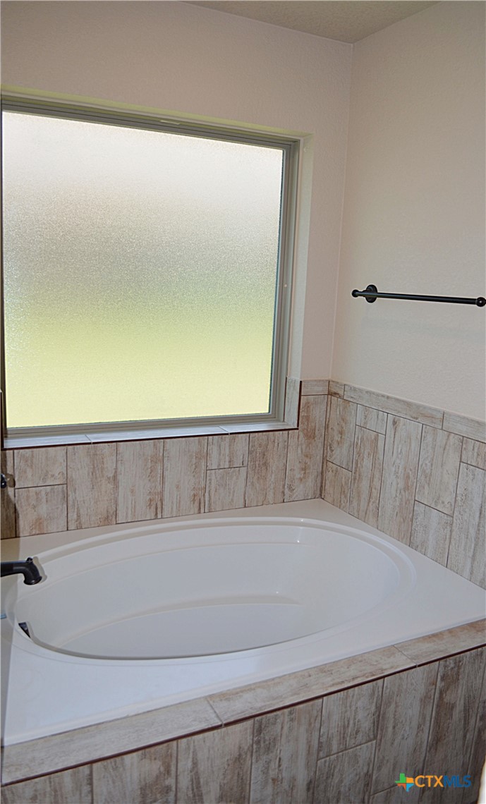 7609 Zircon Drive Property Photo 23