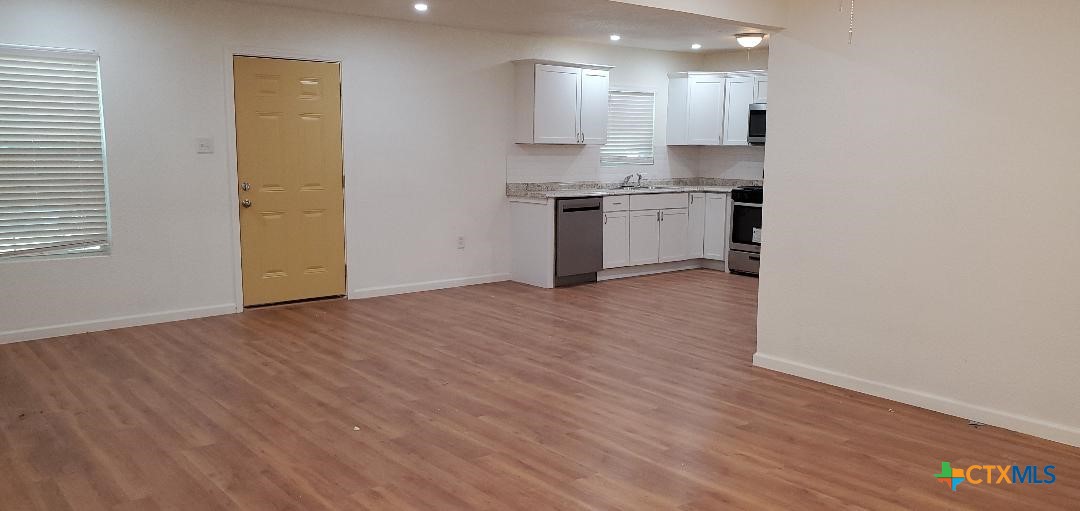 913 S 13th Street Property Photo 3