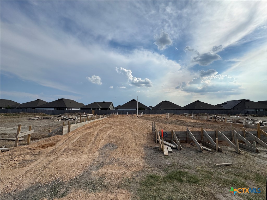 710 James Parker Circle Property Photo 1