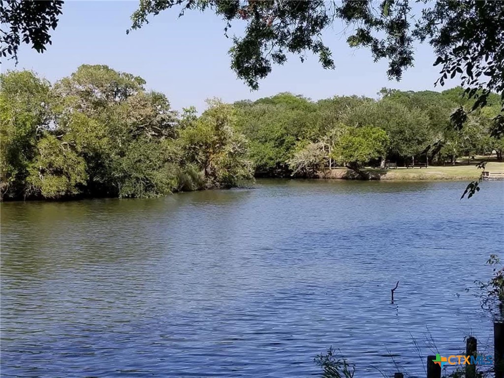 468 Riverside Drive Property Photo 1