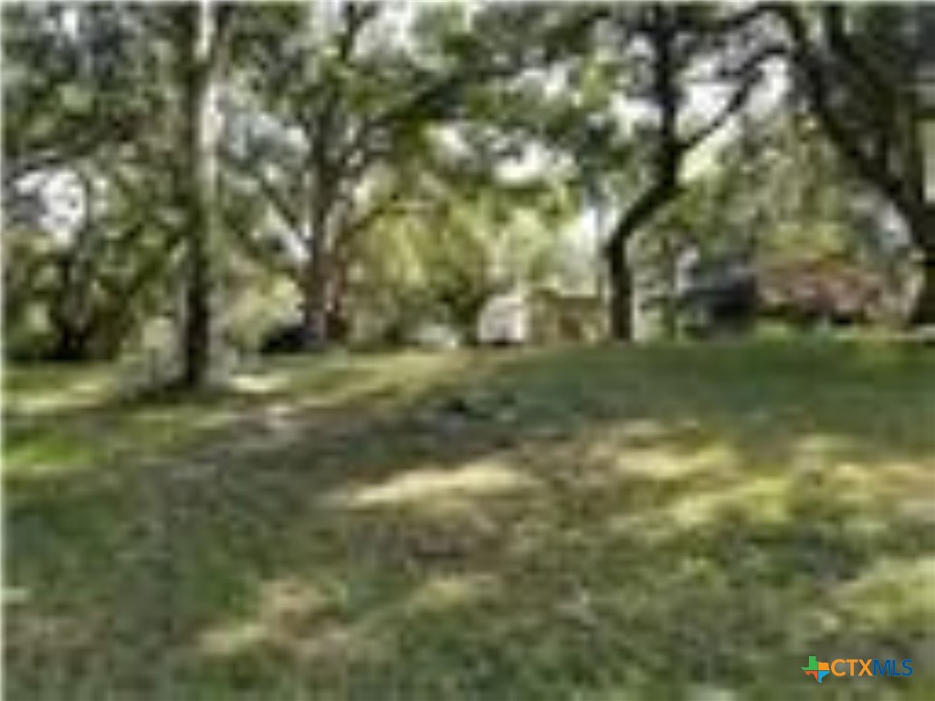 468 Riverside Drive Property Photo 4