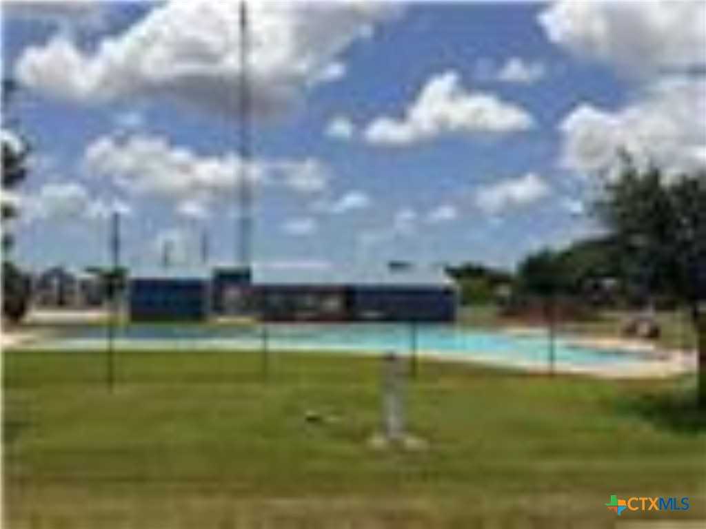 468 Riverside Drive Property Photo 10